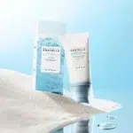 SKIN1004 - Madagascar Centella Hyalu-Cica Water-Fit Sun Serum UV OTC Version - Sérum solaire – Image 4